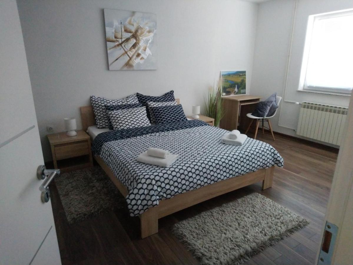 Apartman Danijela オトチャッツ エクステリア 写真