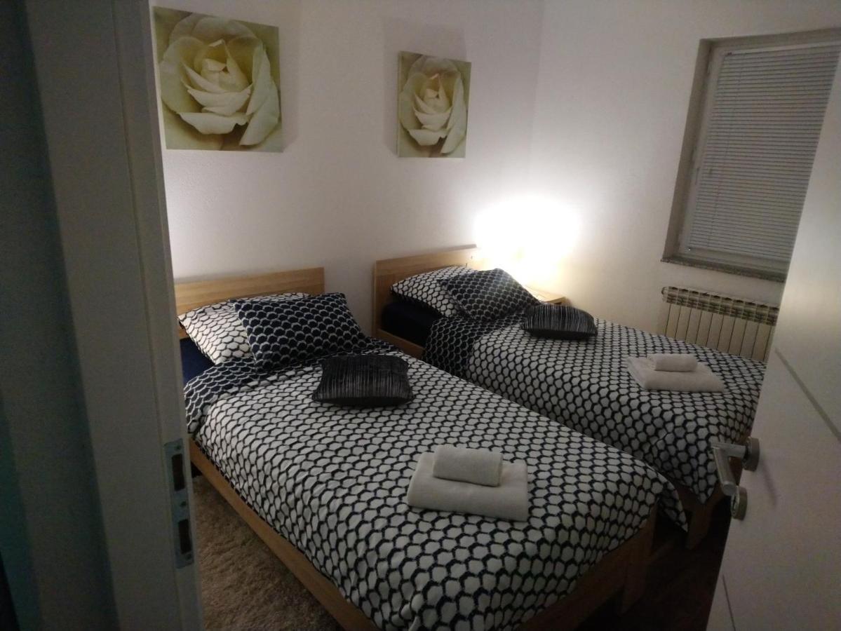 Apartman Danijela オトチャッツ エクステリア 写真