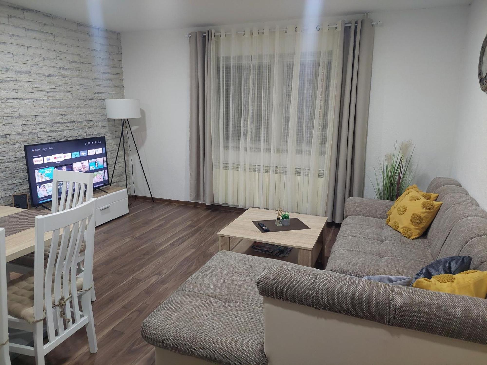 Apartman Danijela オトチャッツ エクステリア 写真