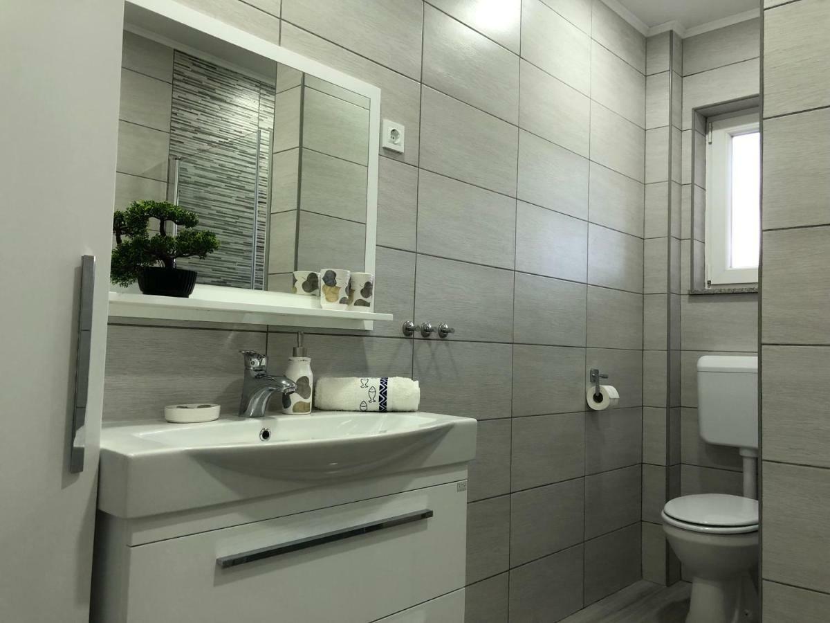 Apartman Danijela オトチャッツ エクステリア 写真