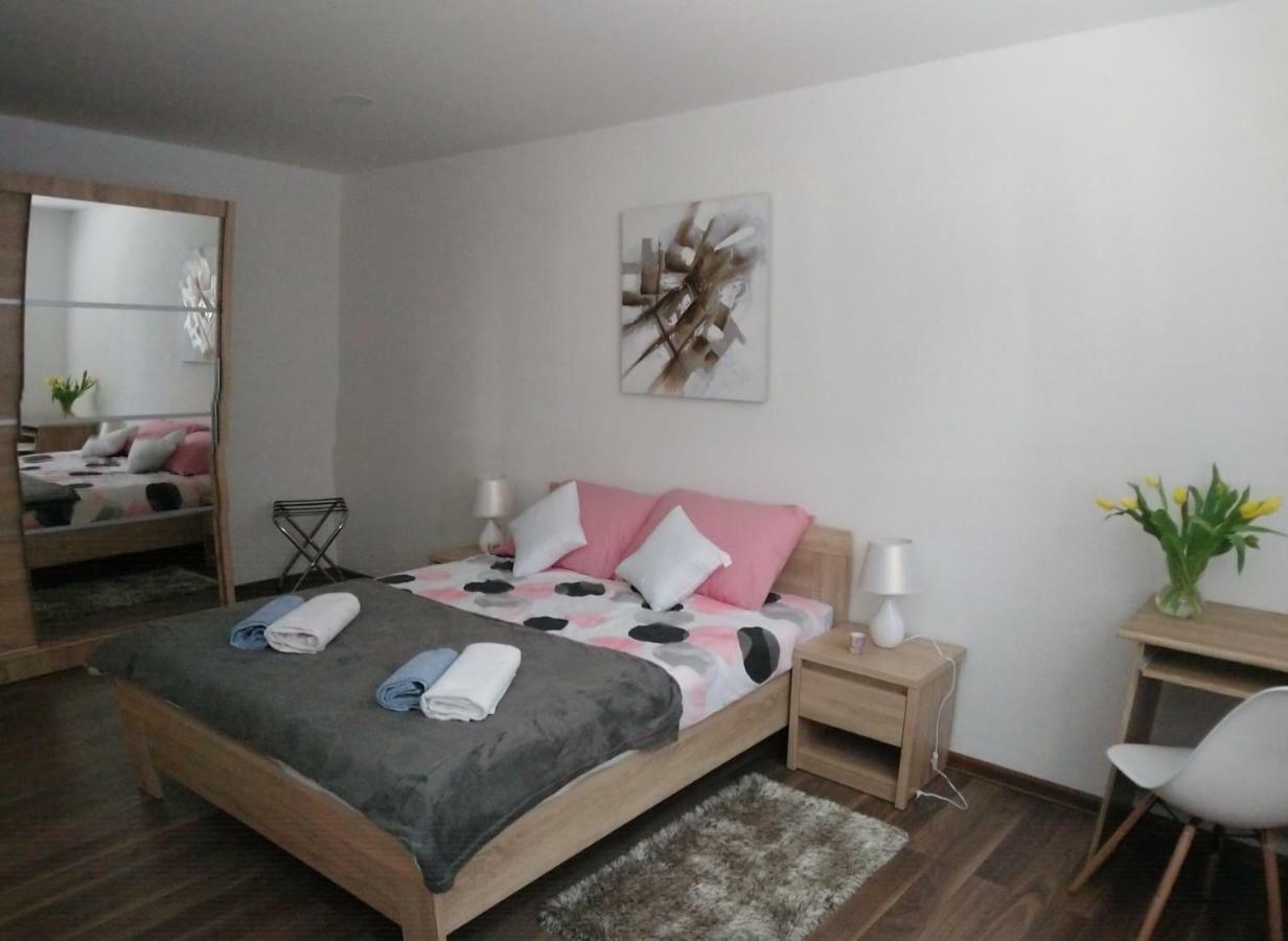 Apartman Danijela オトチャッツ エクステリア 写真